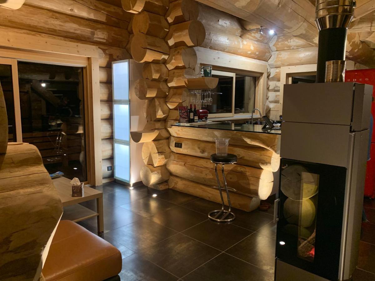 Chalet Anzac Chalet 5 Etoiles En Rondins Tout Neuf Unique Dans Les Aravis Les Villards-sur-Thônes Exteriér fotografie